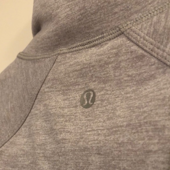 Lululemon zip-up size 6 no tags - Picture 3 of 3